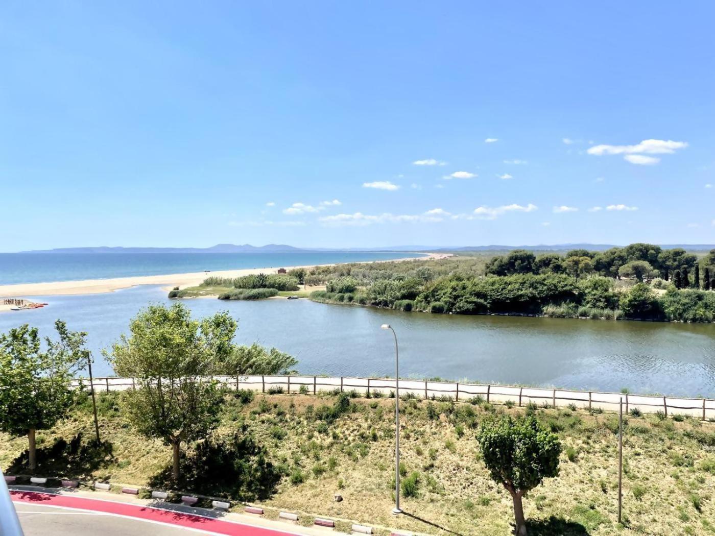 33Apartamento Soleado De Dos Habitaciones Empuriabrava Extérieur photo