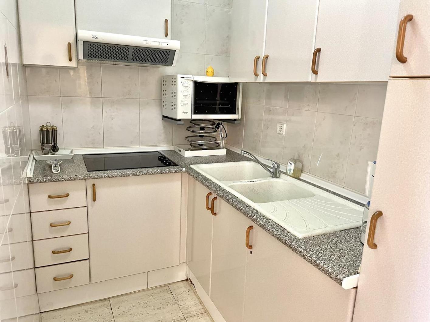 33Apartamento Soleado De Dos Habitaciones Empuriabrava Extérieur photo